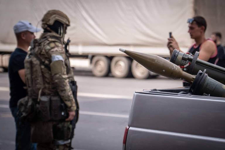 Líder mercenário recua e manda tropas voltarem às bases na Rússia