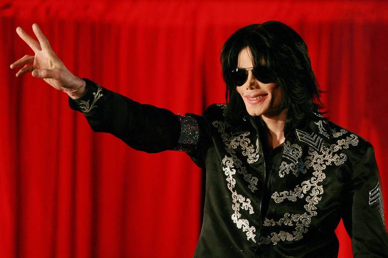 Michael Jackson, morto em 2009, será julgado por acusação de abusar criança