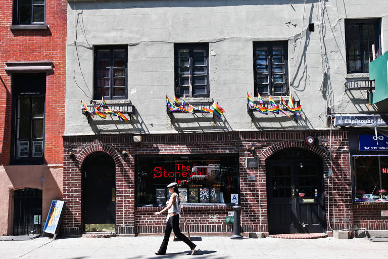 O bar Stonewall Inn, em Nova York