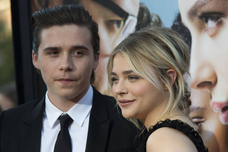 Chloë Grace Moretz posta foto com a namorada - 27/06/2023 - Celebridades -  F5