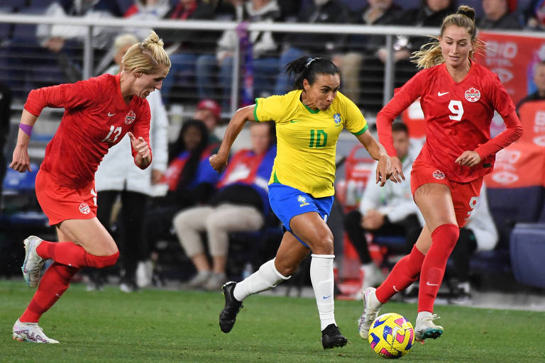 Pia elogia Marta, mas não assegura craque entre titulares do Brasil na Copa