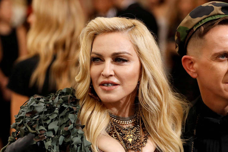 Madonna foi encontrada inconsciente antes de ser levada ao hospital, diz site
