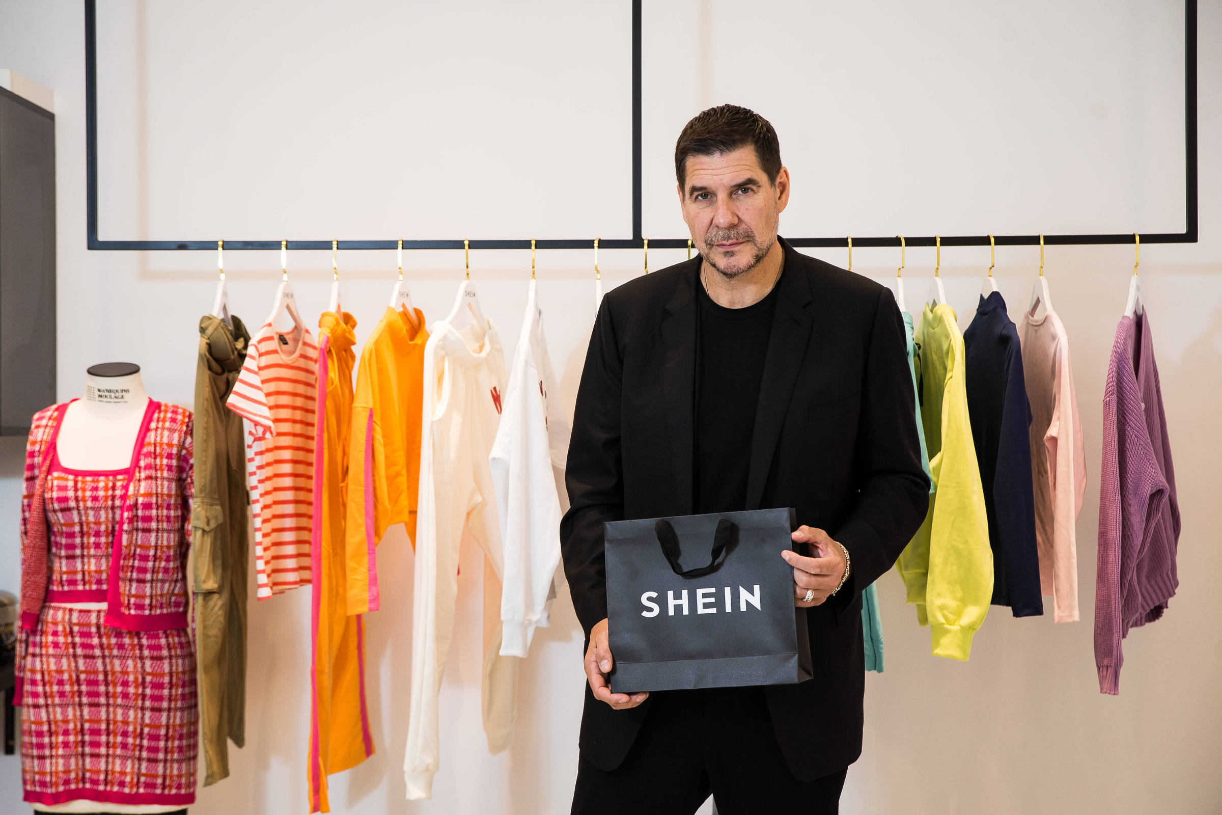Shein vai começar a produzir roupas no Brasil em julho - Mercado&Consumo