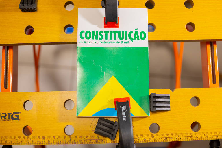 Brasil editou quase 1.000 normas por dia em 35 anos de Constituição