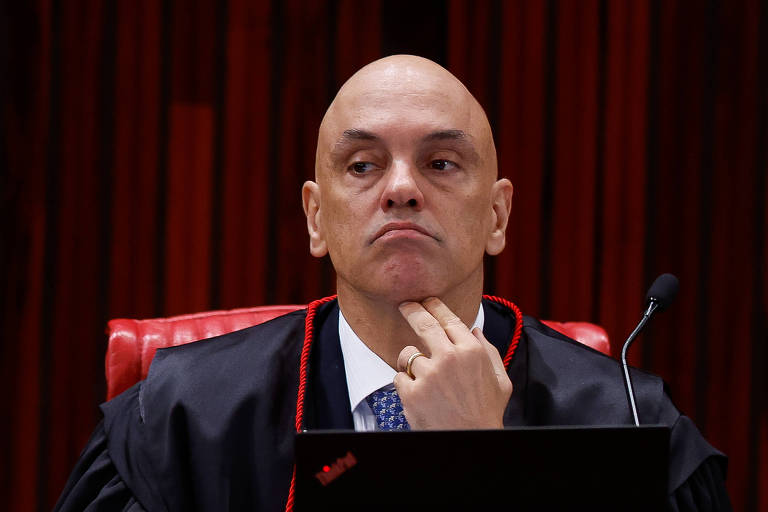 Alexandre de Moraes, ministro do STF, durante sessão do TSE