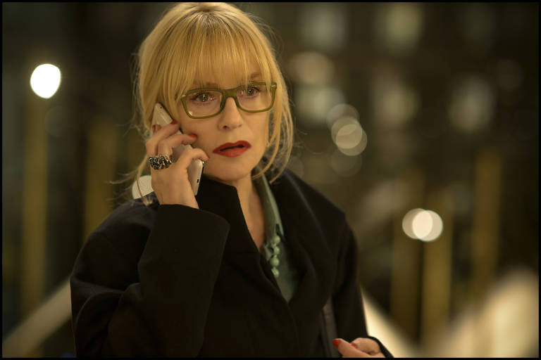 Isabelle Huppert em cena do filme "A Sindicalista", de Jean-Paul Salomé