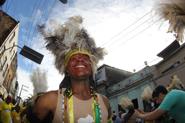 Cortejo do 2 de Julho celebra Independência na Bahia