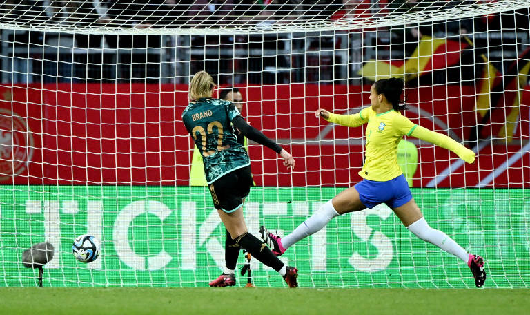 Copa Feminina: parlamentares pedem ponto facultativo em dia de jogo