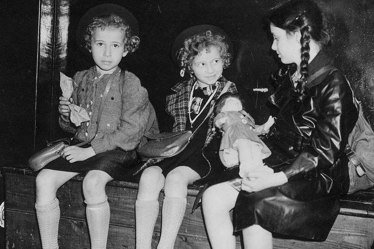 O mistério de meninas sobreviventes do Holocausto solucionado após 84 anos