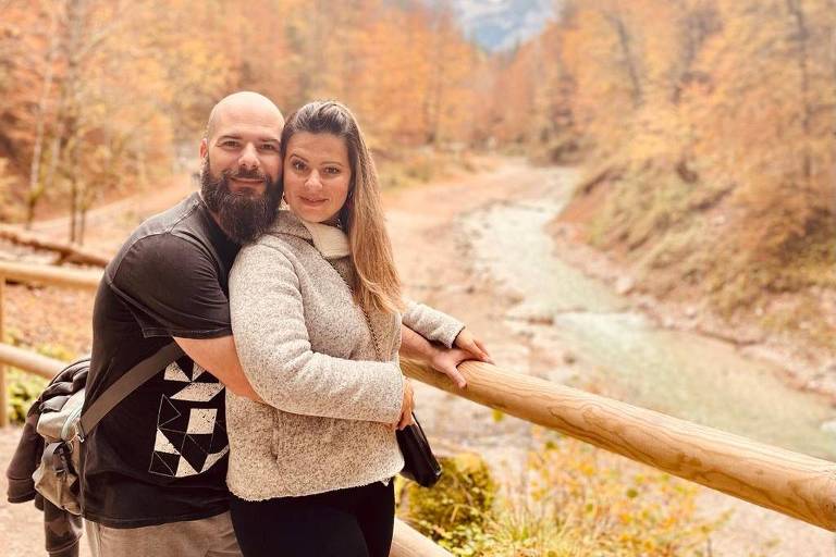 A jornalista Danielle Cerati e o marido, Márcio Segnorelli, em Garmisch-Partenkirchen, na Alemanha