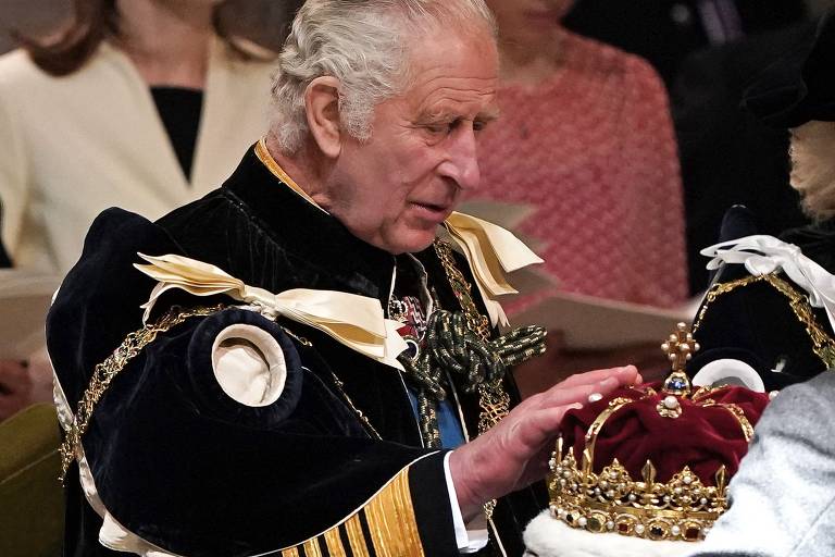 Rei Charles recebe as 'Honras da Escócia' em Edimburgo