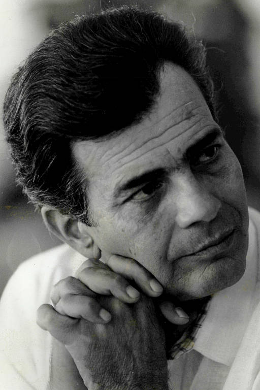 Outro nome indissociável da história da teledramaturgia brasileira, Tarcísio Meira esteve em 'Os Pequenos Burgueses', de 1963