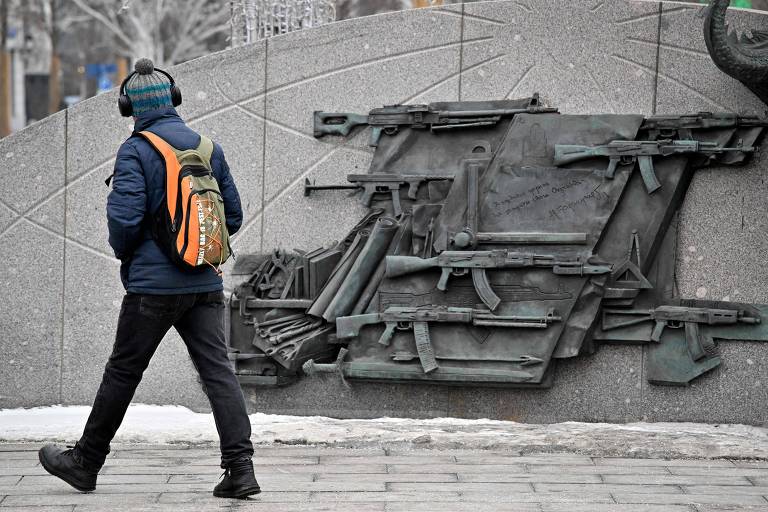 Podcast aborda como Guerra da Ucrânia influencia crime organizado e contrabando