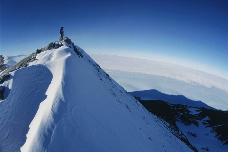 Escalada em Patriot Hills, Antártica