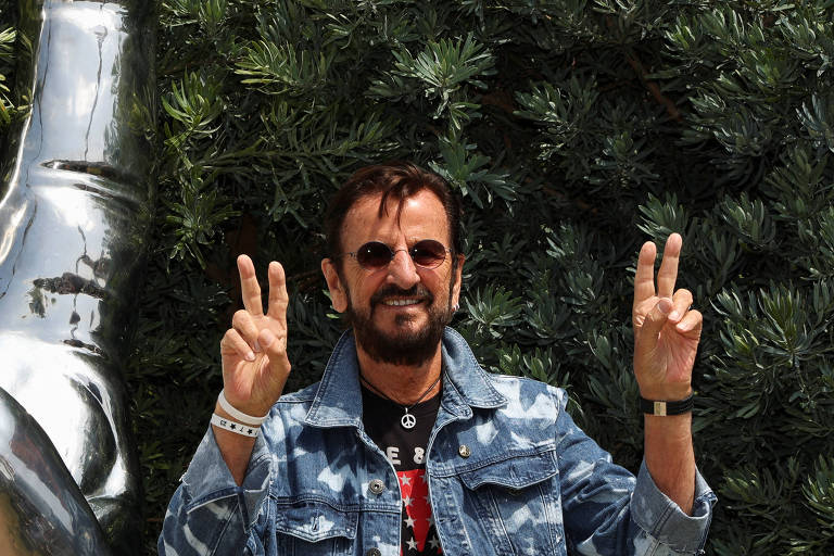 Ringo Starr descarta papel de inteligência artificial em nova música dos Beatles