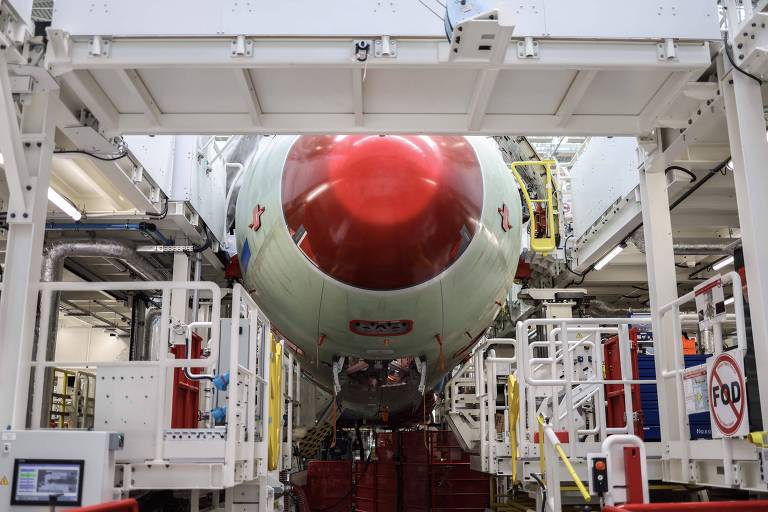 Airbus abre nova linha de montagem para pequenos jatos