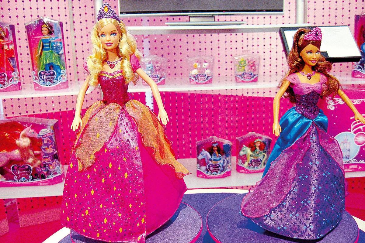 Nem tudo é rosa: conheça as versões da Barbie e suas amigas que