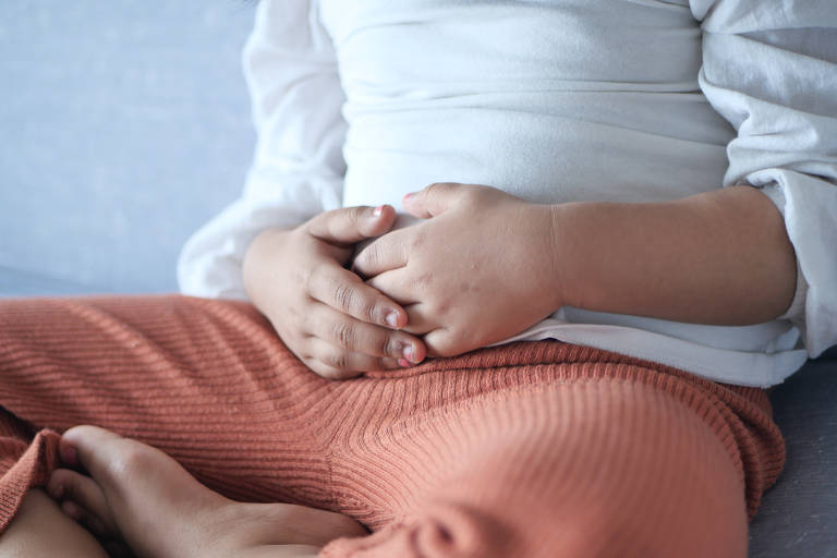 Agressões físicas, além de não resolverem o problema, podem estimular o comportamento e gerar mais raiva na criança, que repete o comportamento