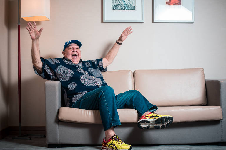 O cantor e compositor João Donato em ensaio para a Ilustríssima