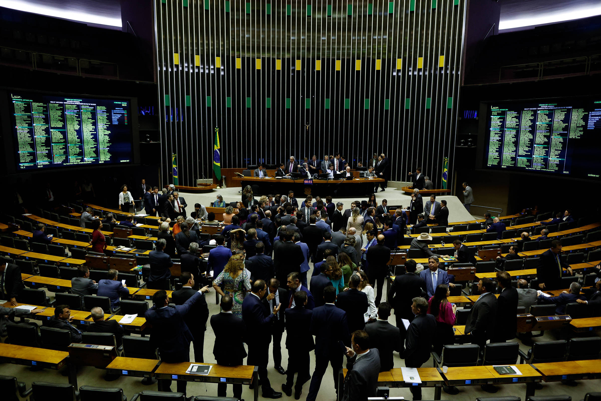 Emendas movimentam R$ 150 bi em 5 anos com protagonismo do Congresso e baixa transparência