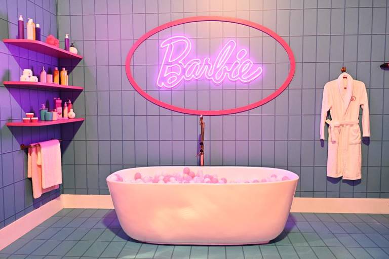 Veja imagens da Casa da Barbie em SP
