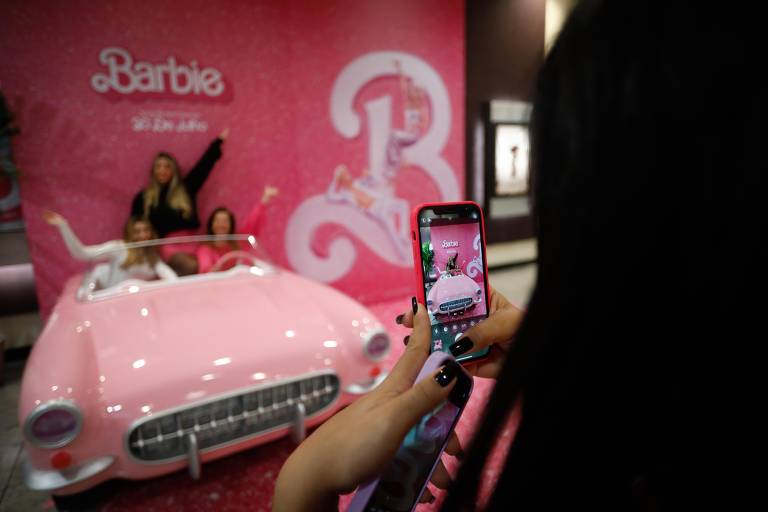 Barbie': como filme se tornou a maior estreia de 2023 - BBC News