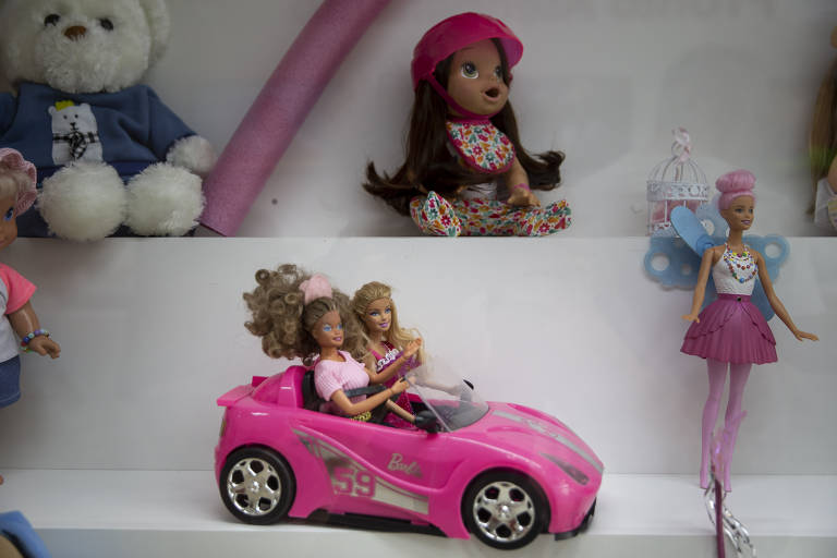 Barbie da vida real do Amapá é atendente de farmácia, pedagoga e  cabeleireira: 'perdi meus pais cedo, aprendi a me virar', Amapá