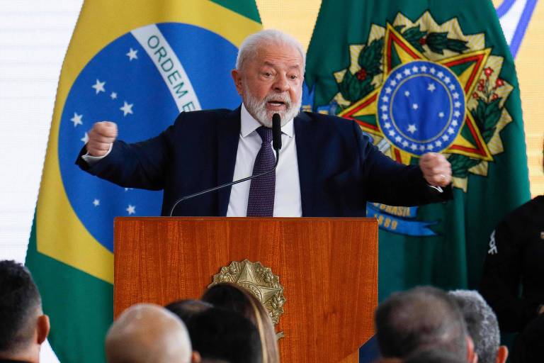Lula discursa durante evento em Brasília