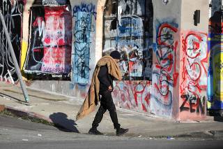 Los Angeles mayor declares homelessness state of emergency