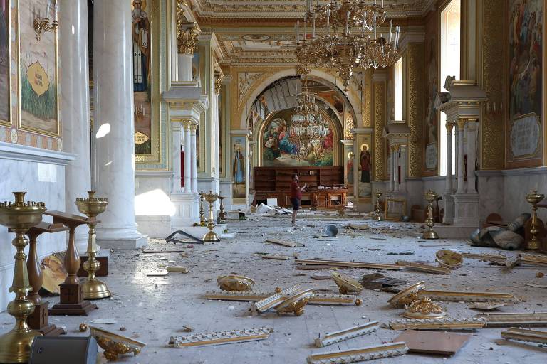 Catedral de Odessa é atingida por bombardeio na Ucrânia; veja fotos de hoje