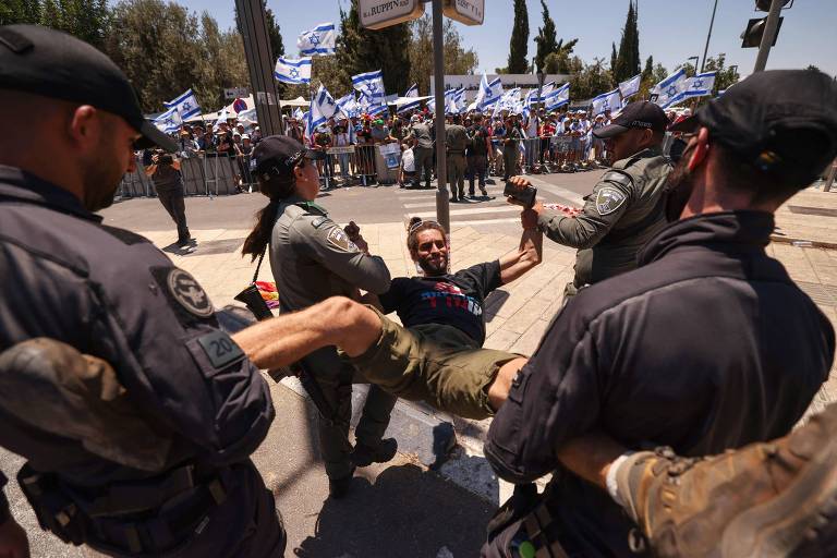 Israel limita poder do Supremo ao aprovar 1º ponto de reforma judicial