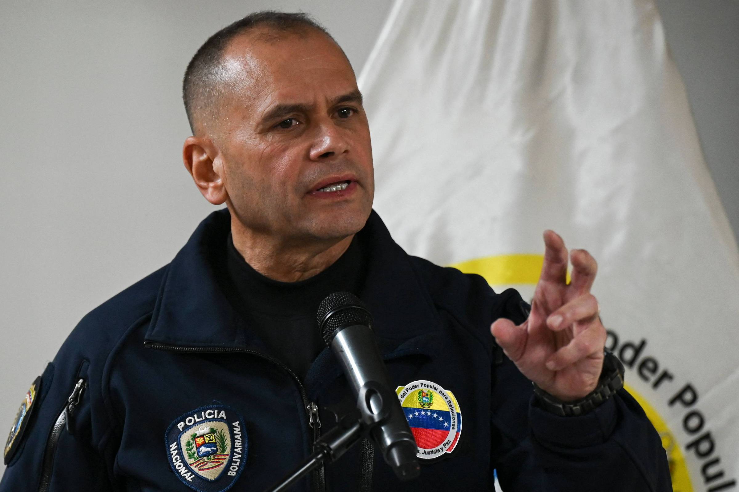 Brazil invites sanctioned Venezuelan to event – 07/25/2023 – Panel