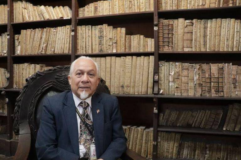 Professor Cayetano Villavicencio quer mais pesquisas sobre os túneis funerários