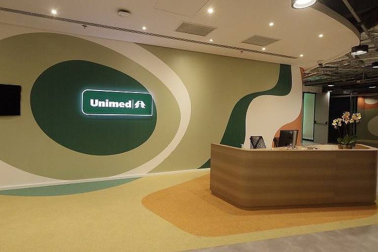 Unimed deve pagar R$ 20 mil se não avisar cliente sobre rescisão de contrato