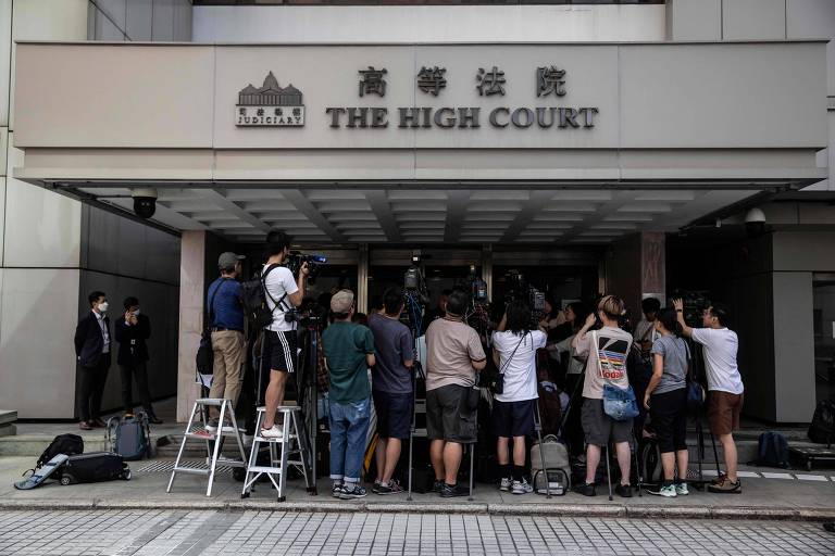 Justiça de Hong Kong surpreende ao negar censura a hino pró-democracia