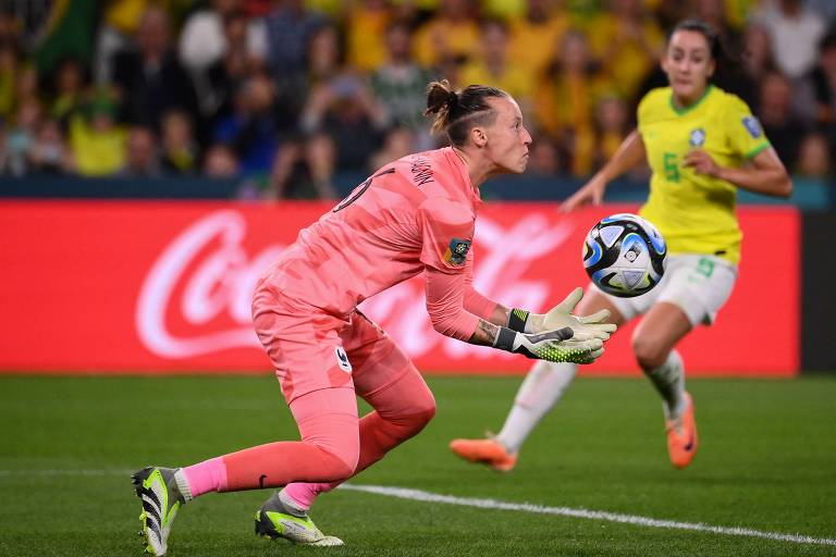 Brasil apenas empata com a Jamaica e é eliminado da Copa do Mundo Feminina  – Cardoso na Rede