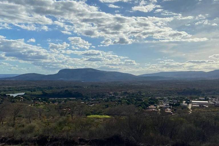 Vista de Araçuaí, no Vale do Jequitinhonha, em Minas Gerais