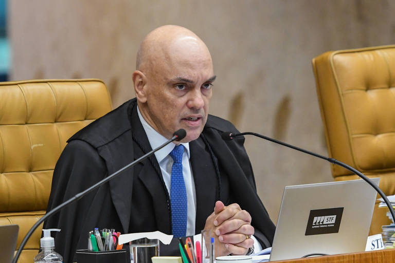 Moraes vota para condenar réu do 8/1 a 17 anos de prisão, e Kassio diverge
