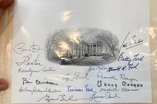 The photo that Carl Sferrazza Anthony texted to his siblings just before he lost the card with his collection of presidential signatures. (Carl Sferrazza Anthony via The New York Times)