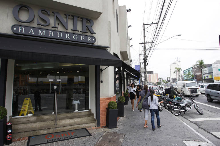 Fachada da primeira loja do Osnir, que foi a única por 54 anos, na avenida Jabaquara, zona sul de São Paulo