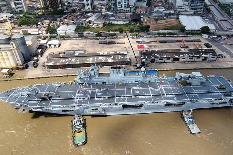 Maior navio de guerra da América Latina atraca em Belém durante Cúpula da Amazônia