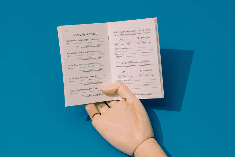 Aposentado que continua no mercado de trabalho tem direito a 13º salário, férias remuneradas, carteira de trabalho assinada e benefícios como vale-transporte, vale-refeição e PLR