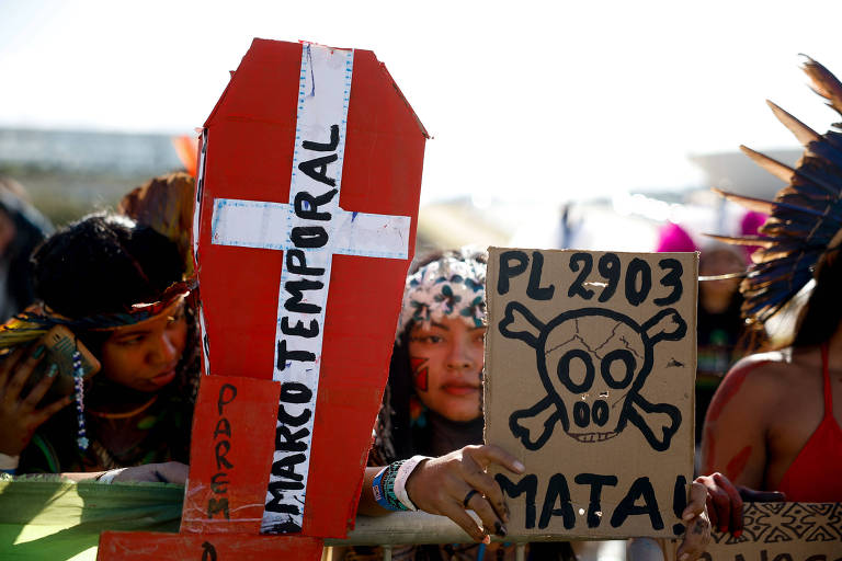 Protesto indígena contra o marco temporal, em Brasília