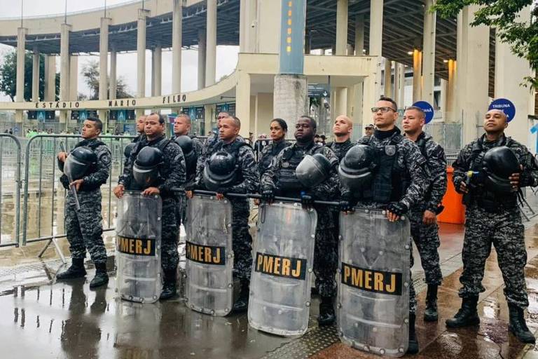 Maracanã tem confusão, racismo e torcedores presos em dia de Libertadores