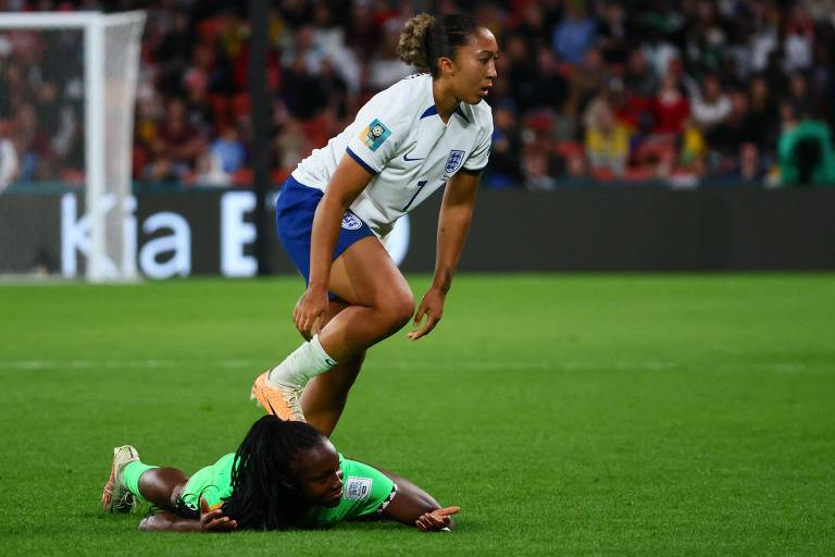 Estrela inglesa é suspensa por dois jogos na Copa do Mundo feminina