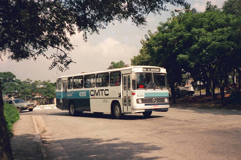 ônibus da CMTC