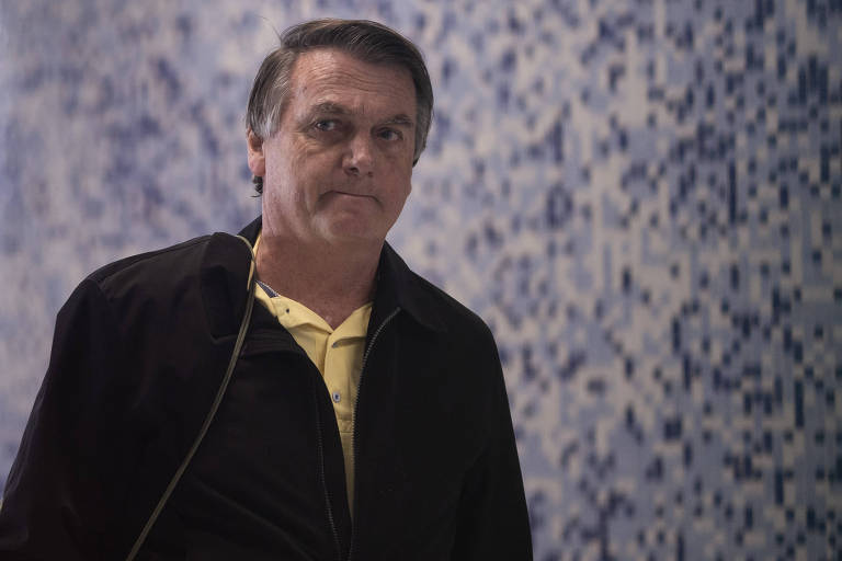 Advogado de Bolsonaro diz que nada muda com 'confissão' de Mauro Cid