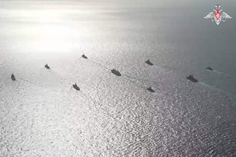 Rússia e China realizam exercício militar no Pacífico; veja fotos de hoje