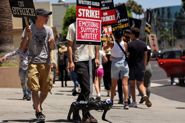 Nova proposta a roteiristas de Hollywood aumenta expectativa por fim da greve