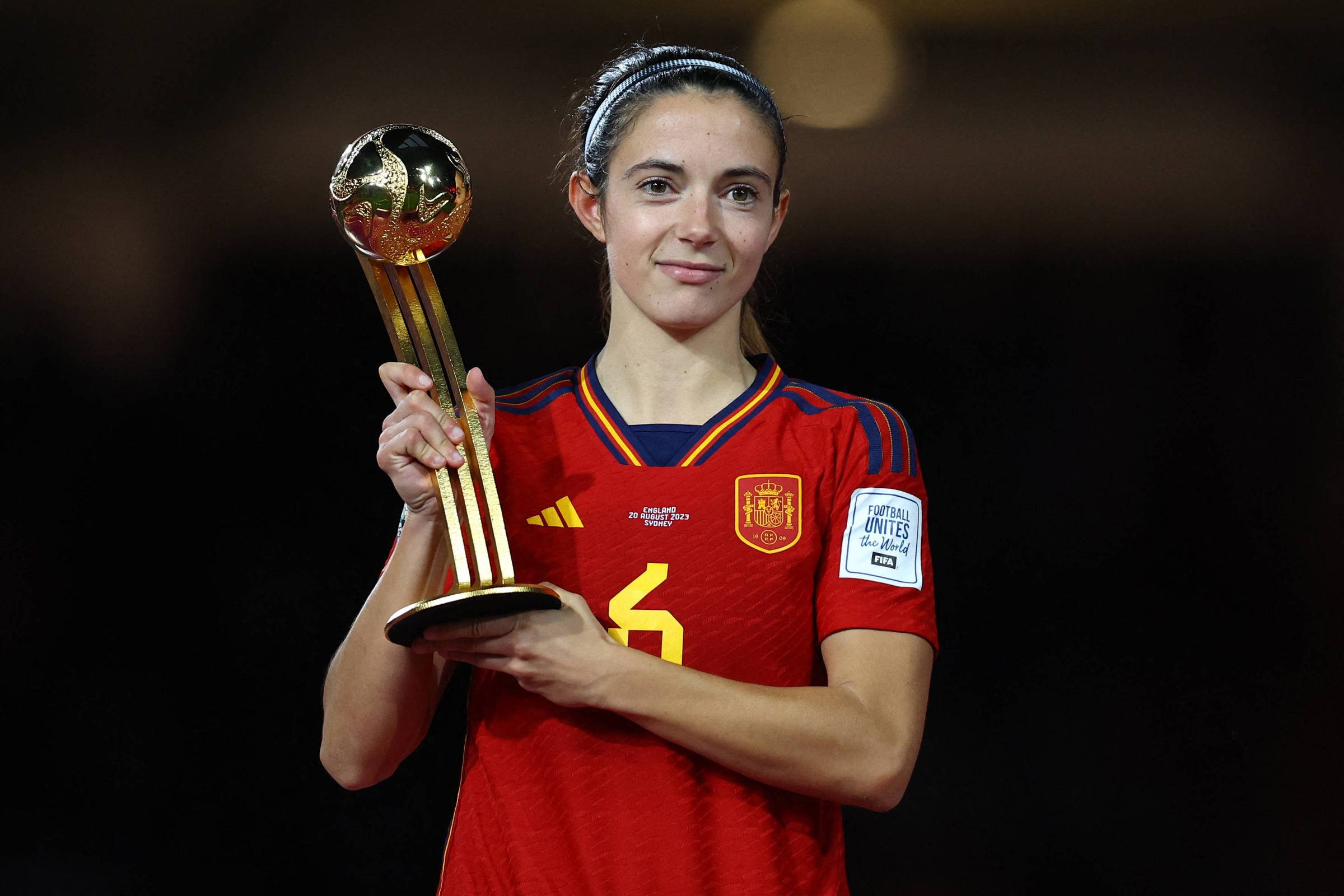 Aitana Bonmatí vence prémio de melhor jogadora do Mundial de